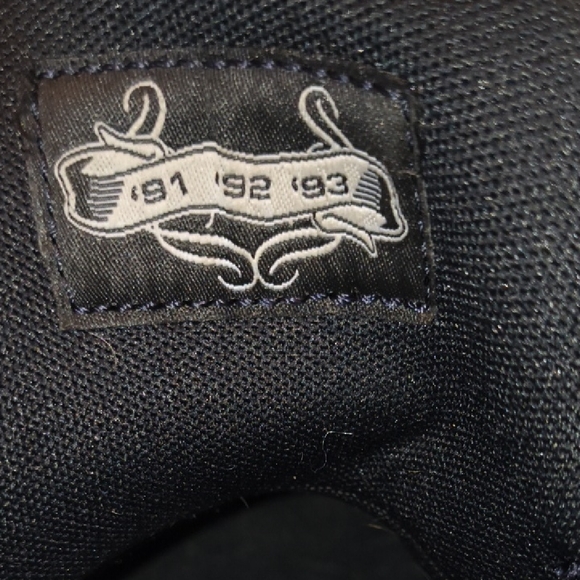 Jordan 6 Rings - Picture 3 of 9